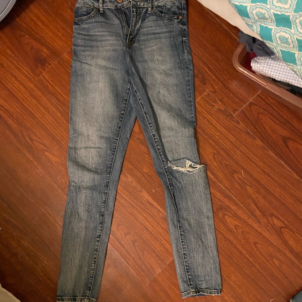 Are wash Jeans, worn twice, good condition